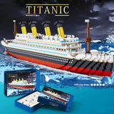 4404PCS Titanic Building Blocks Cruise Ship Mini Assemble Bricks Model DIY Toys Kits Desktop Decoration Holiday Gifts for Adult